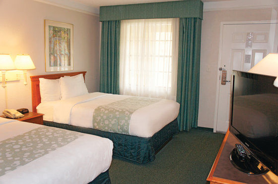 فندق La Quinta San Antonio Vance Jackson #710 الغرفة الصورة