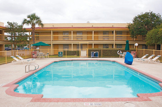 فندق La Quinta San Antonio Vance Jackson #710 المرافق الصورة